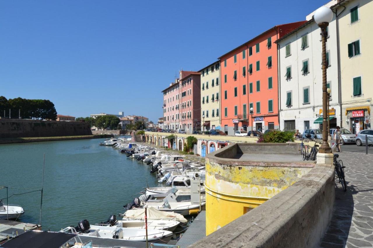 Appartamento Centro Citta Free Private Car Parking Ливорно Экстерьер фото
